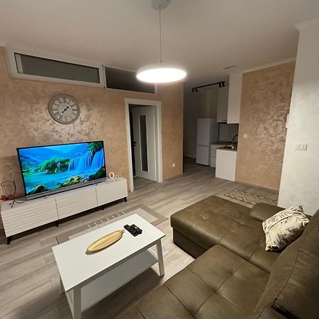 Petar Apartment 波德戈里察 外观 照片