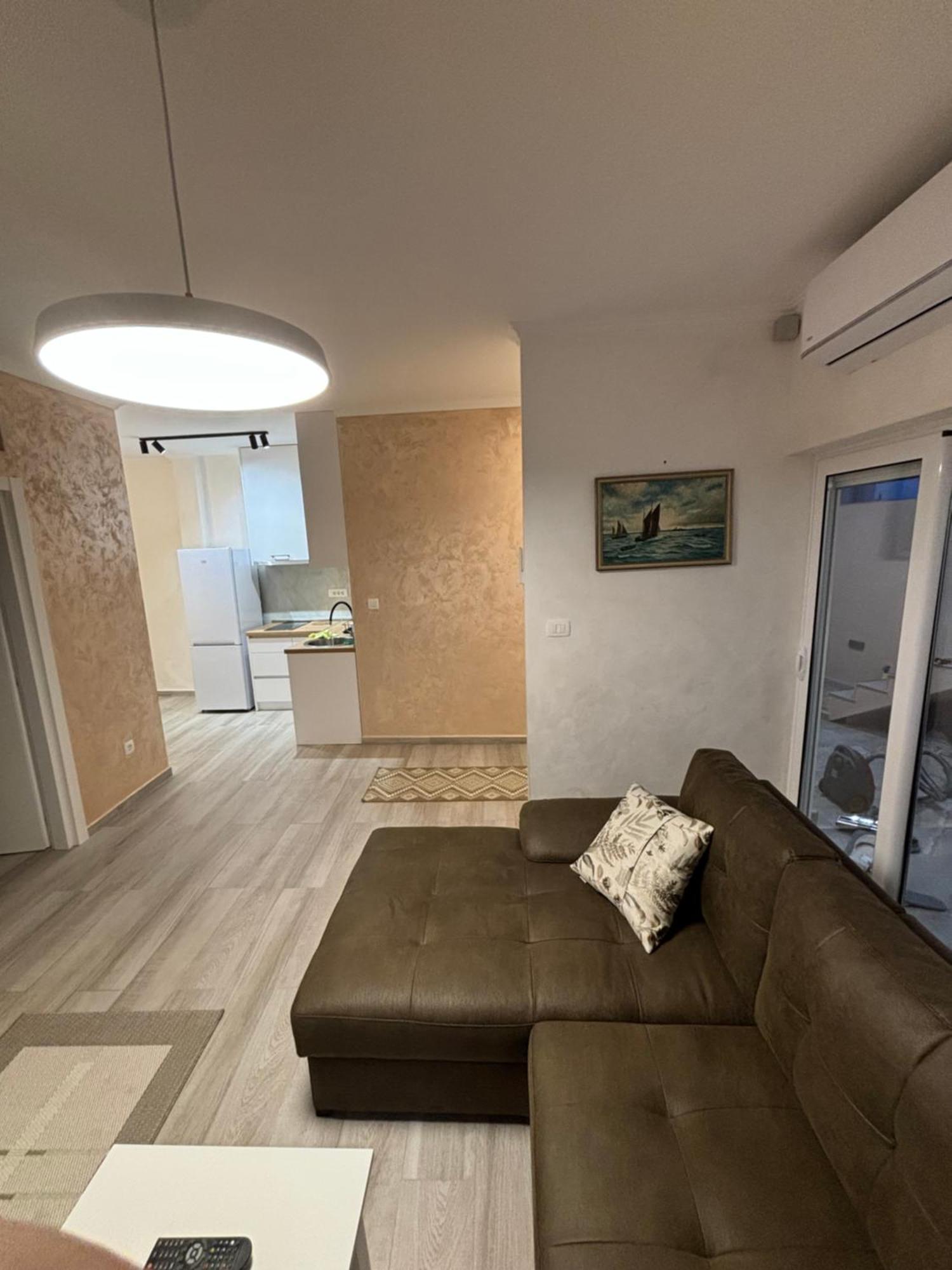 Petar Apartment 波德戈里察 外观 照片